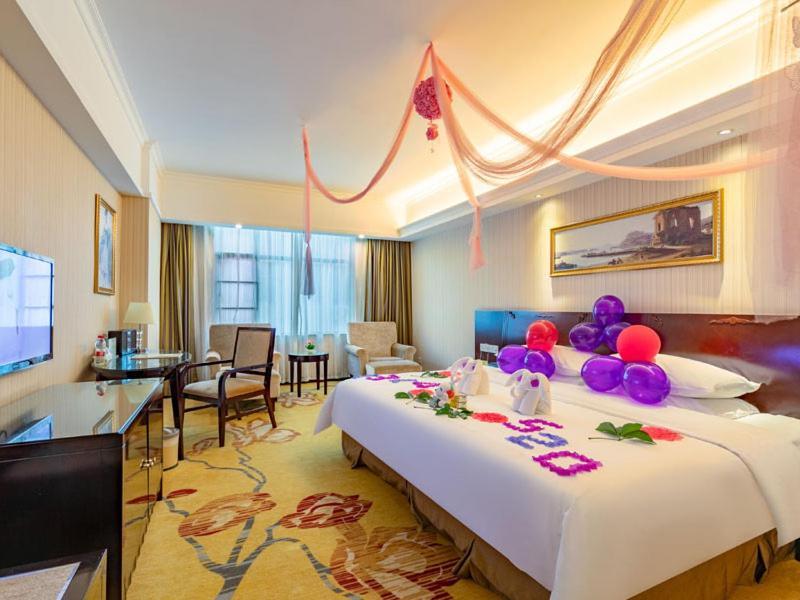 Vienna Hotel Baoan Liutang Xin'an  Extérieur photo